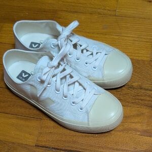 Veja Wata Canvis Sneakers 39/8